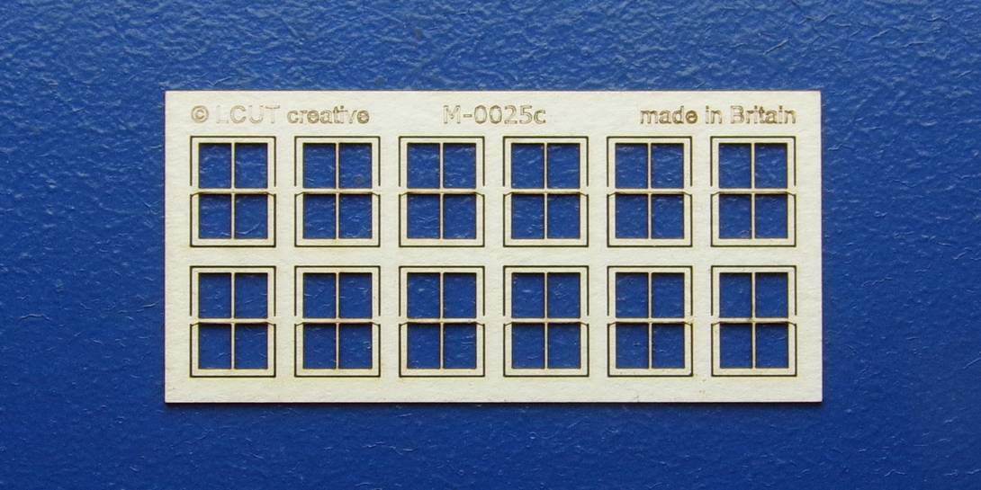 M 00-25c OO gauge kit of 12 windows with sash - type 1 Kit of 12 windows with sash. Made with high quality fiber board 0.7mm thick.
